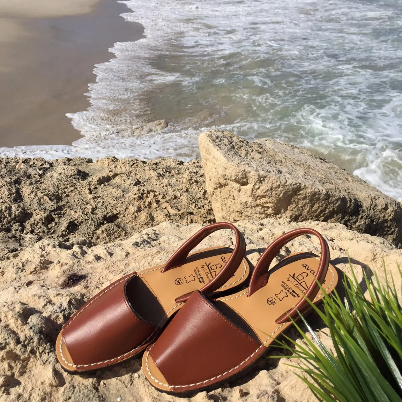 Classic TAN Ladies Leather Sandal - TOPSELLERS
