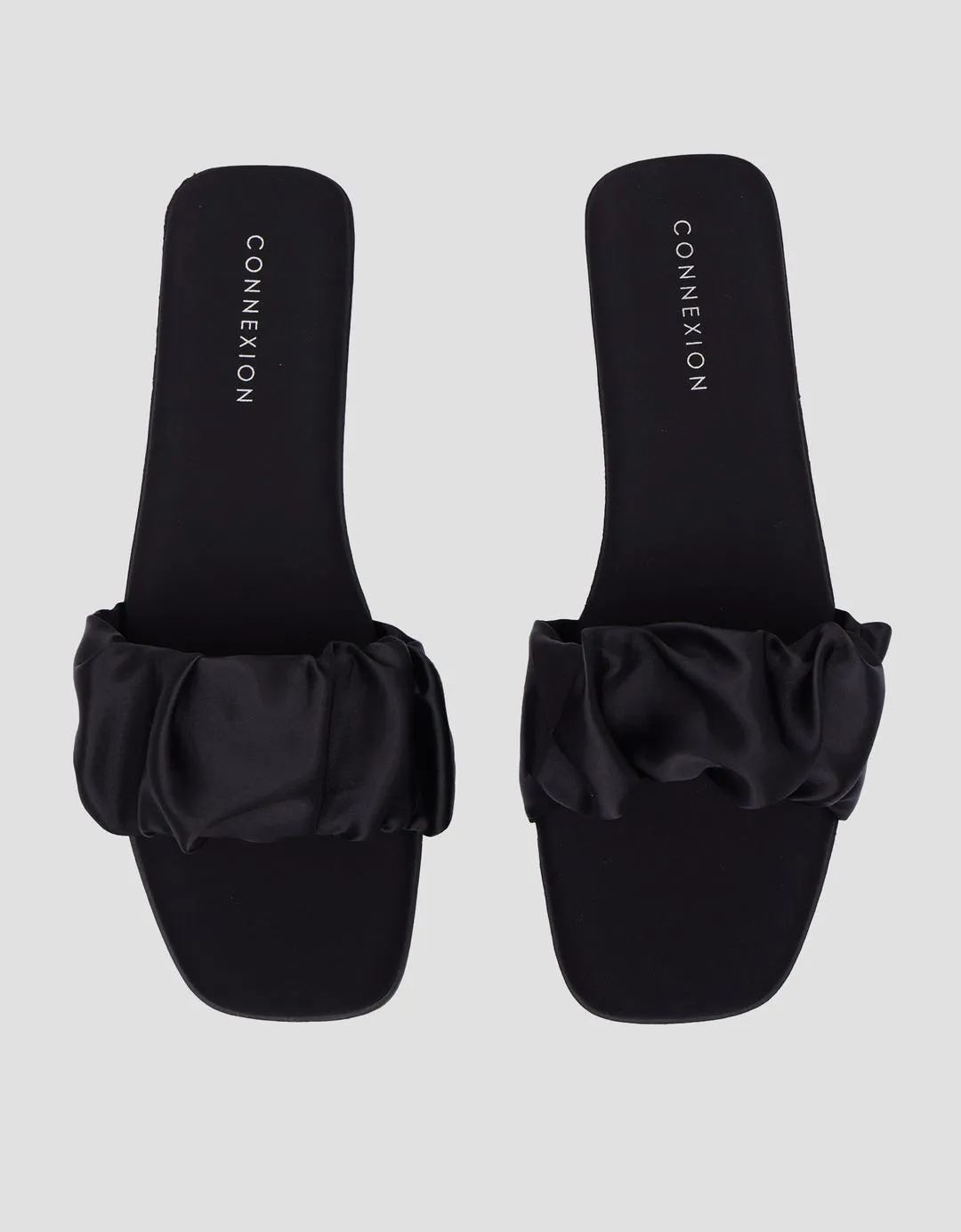 Connexion Simply Sandal Slipper Wanita