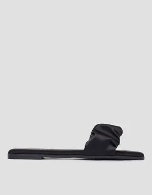 Connexion Simply Sandal Slipper Wanita