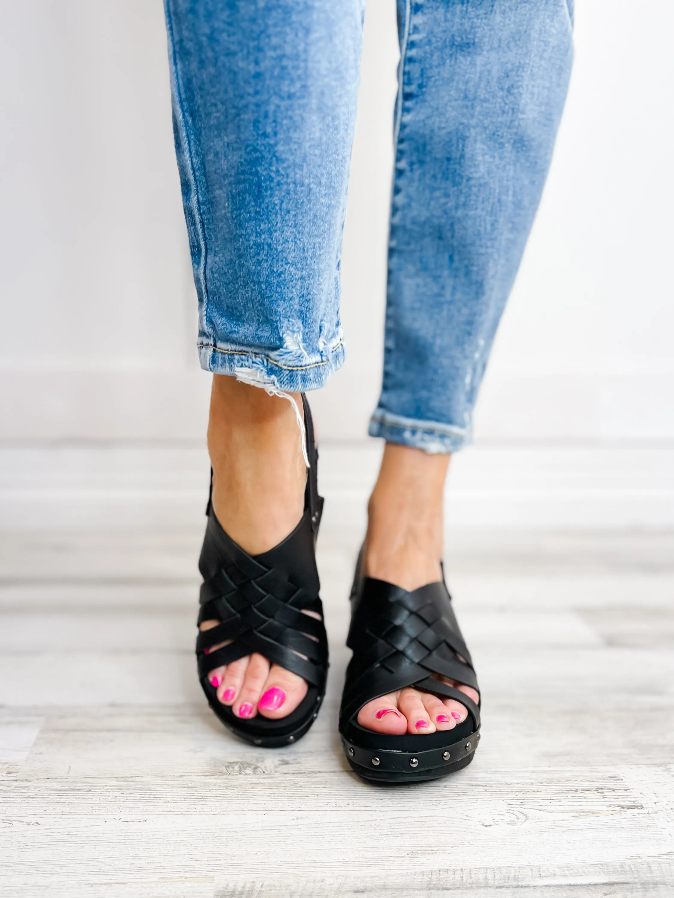 Corkys Dream Weaver Wedges in Black