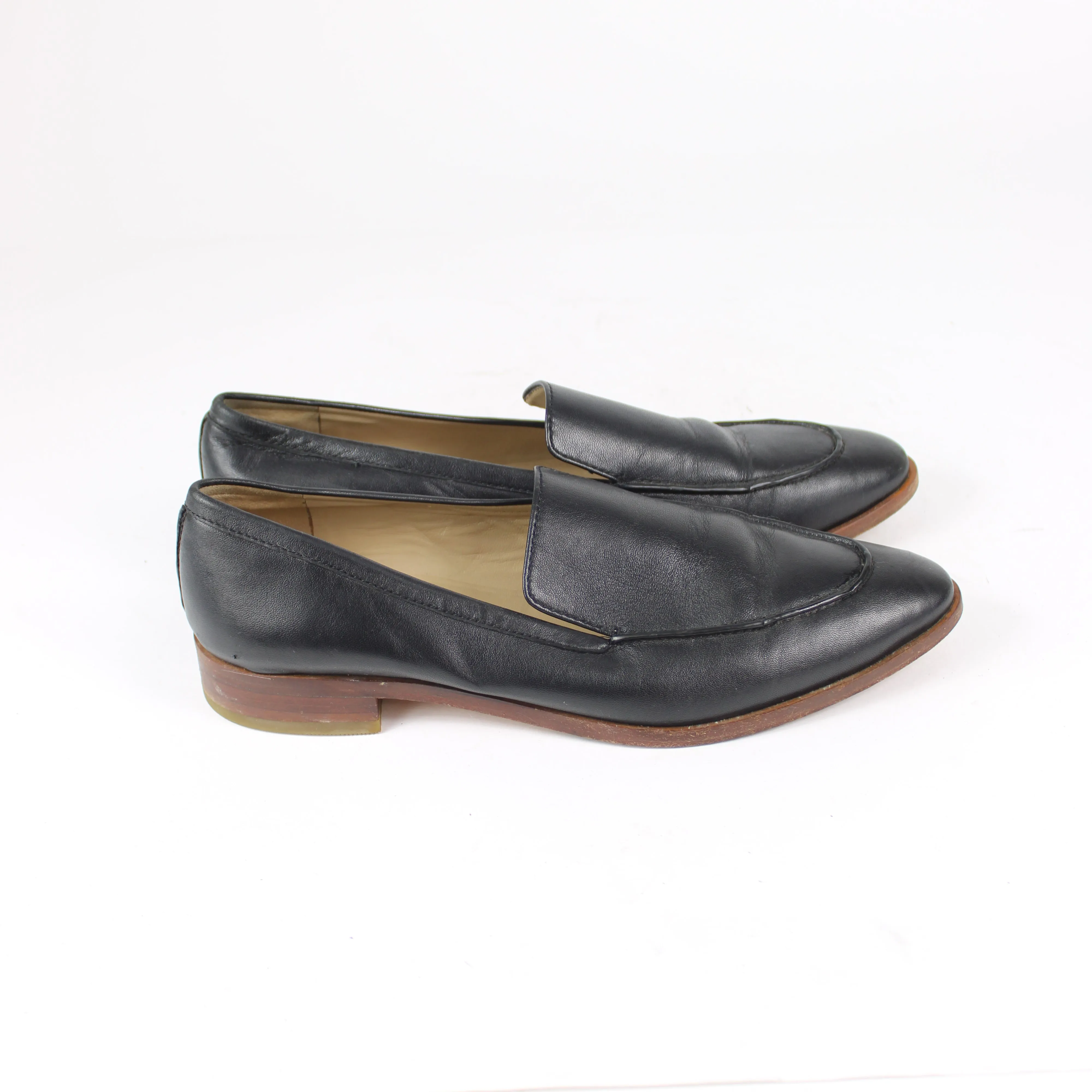 Country Road Black Leather Loafers