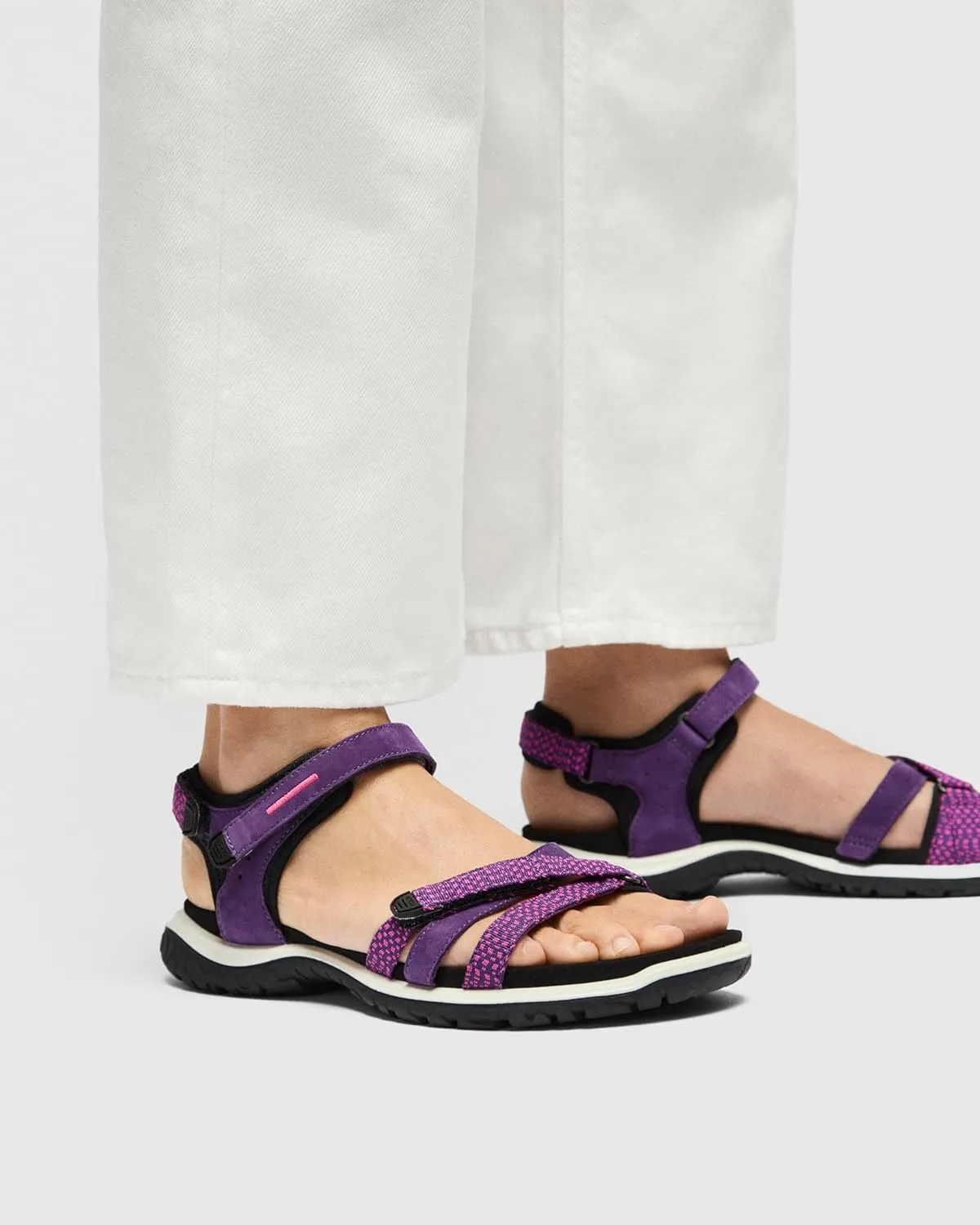 ECCO Women's Offroad Roam Sport Sandal