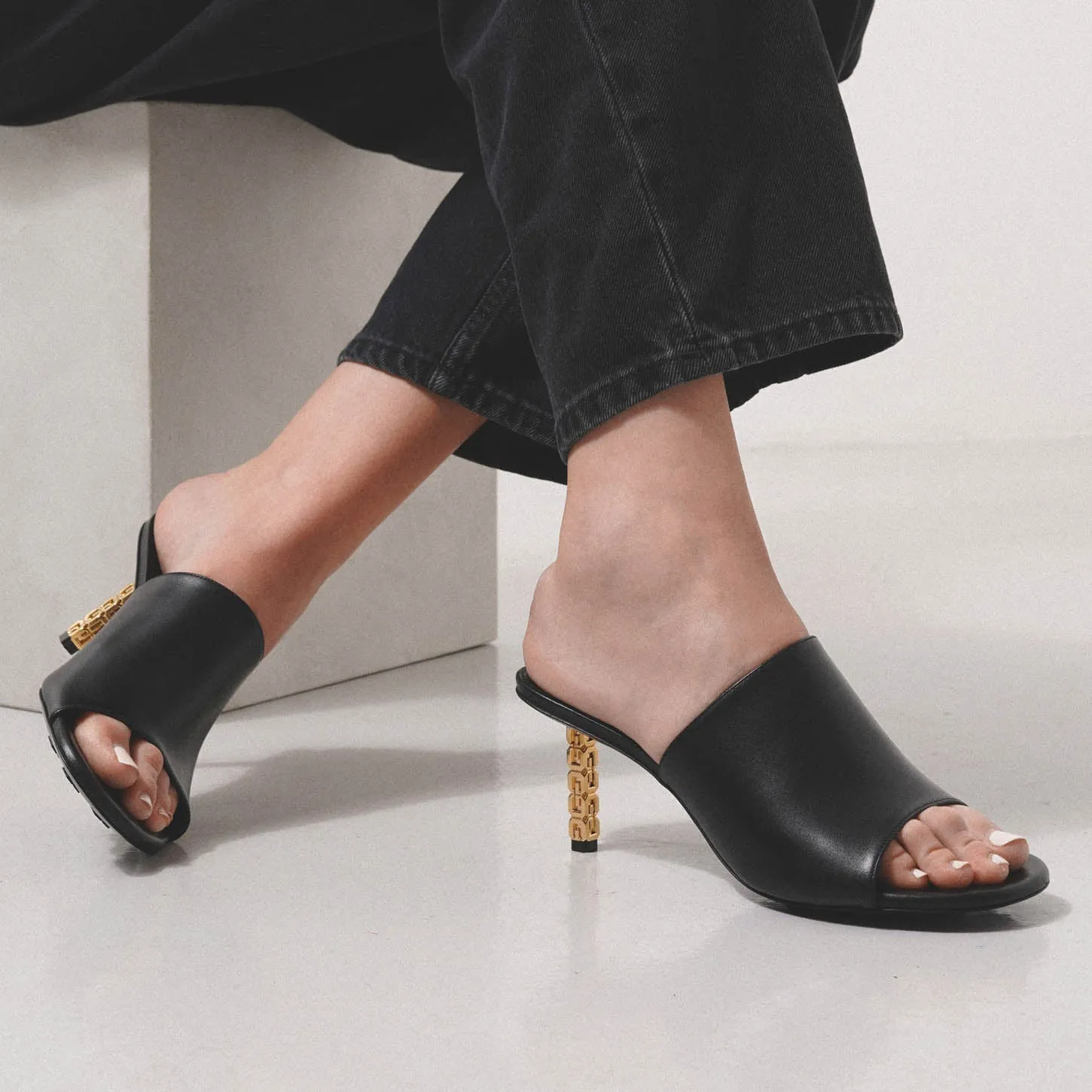 G Cube 70 black leather mules