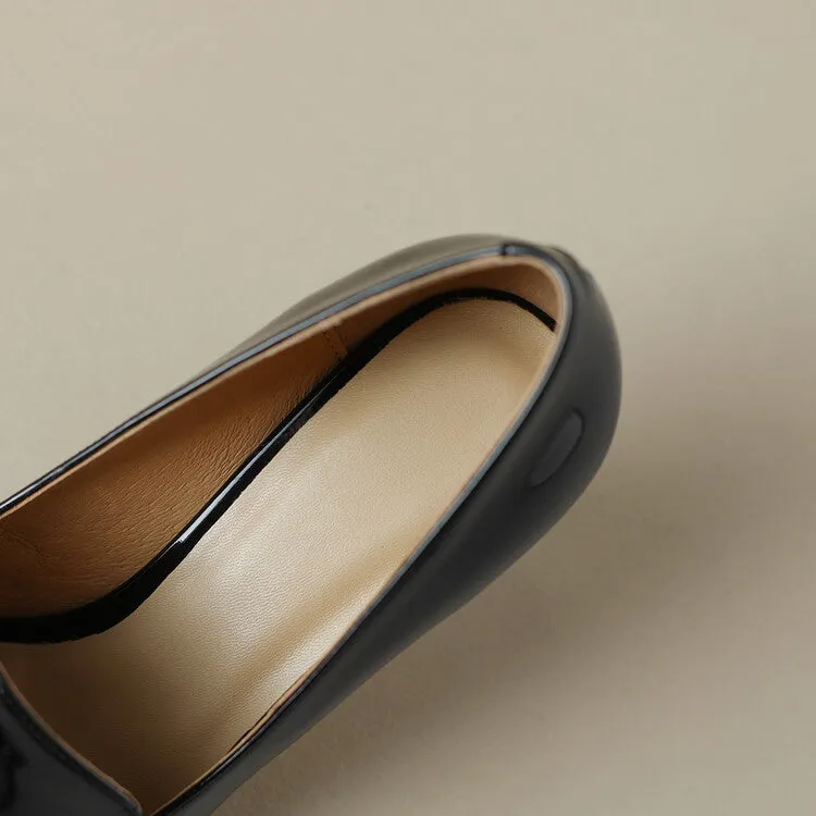 Ladies Pointed Toe Kitten Heel Loafers in Patent