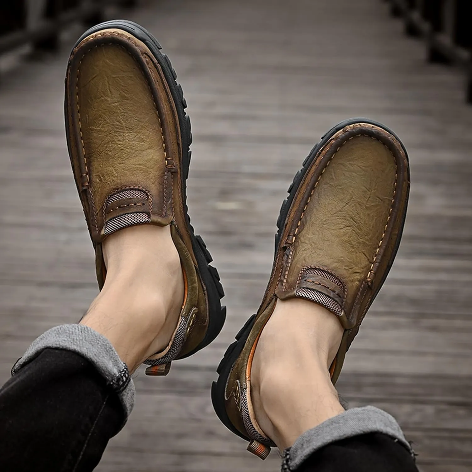 Made Of Cowhide Men's Business And Office Casual Shoes, Lightweight Wide Version Boat Shoes, Black Penny Shoes，Hand Sewn Comfortable Driving Casual Shoes, Outdoor Travel Shoes,Skateboarding Shoes