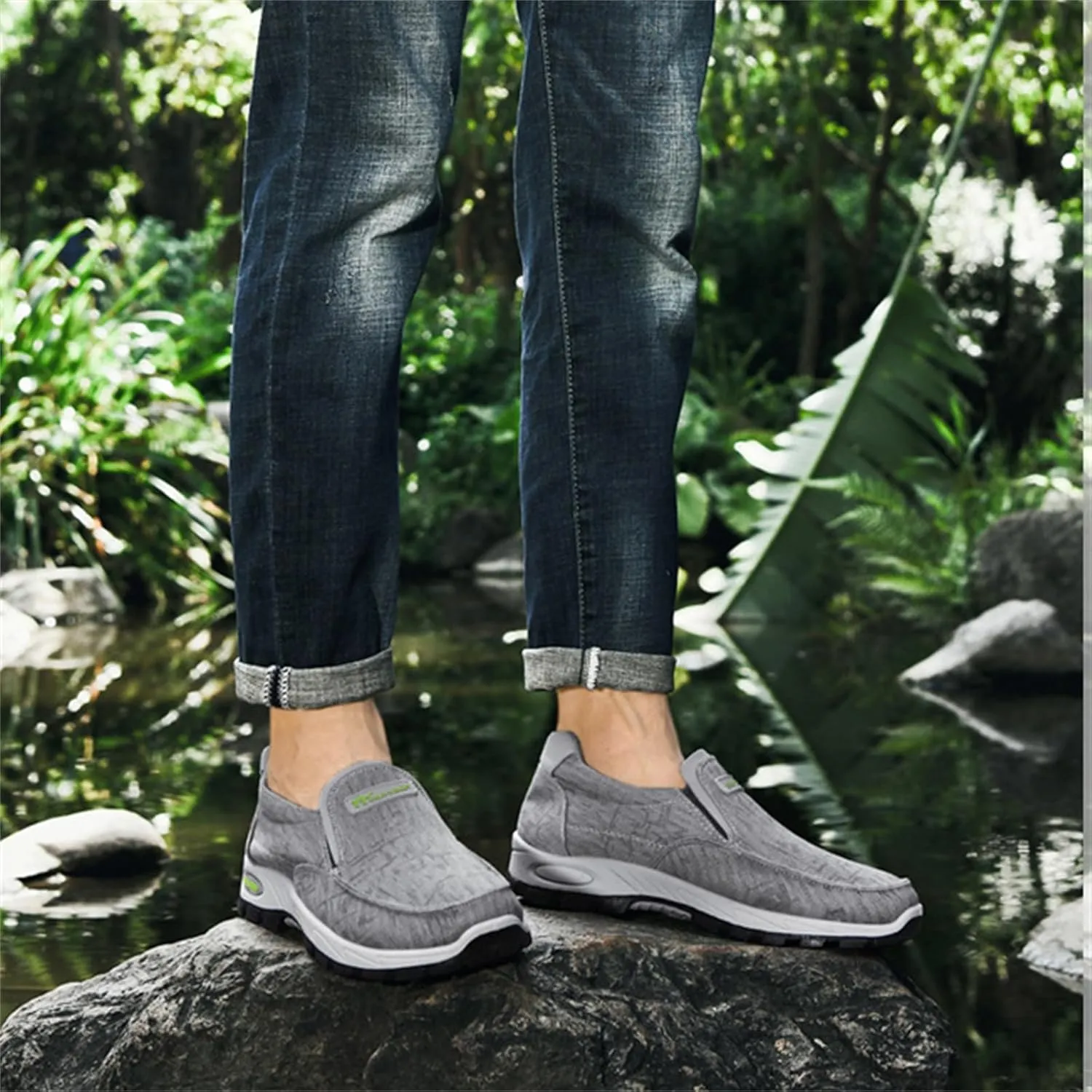 Men's Canvas Slip-On Casual Flat Loafers,Retro Lightweight Breathable Causal Deck Shoes Outdoor Soft Sole Walking Sneakers Orthopedic Non-Slip Boat Driving Shoes