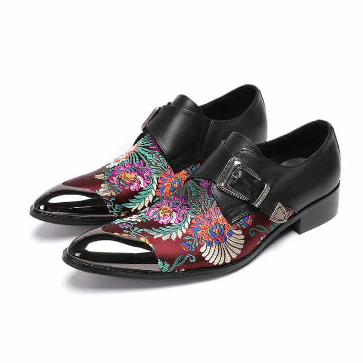 Men's Embroidery Pointed Toe Loafers