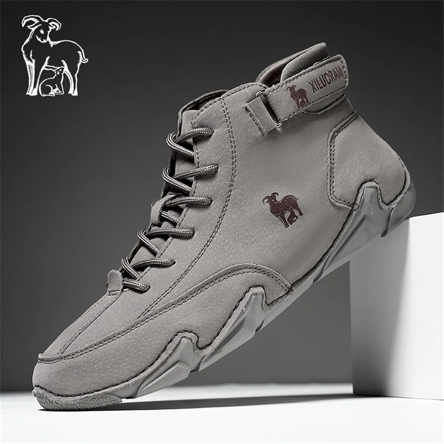 Men‘s Handmade High Top Leather Ankle Chukka Boots with Adjustable Strap Casual Non Slip Round Toe Slip On Boat Walking Driving Shoes