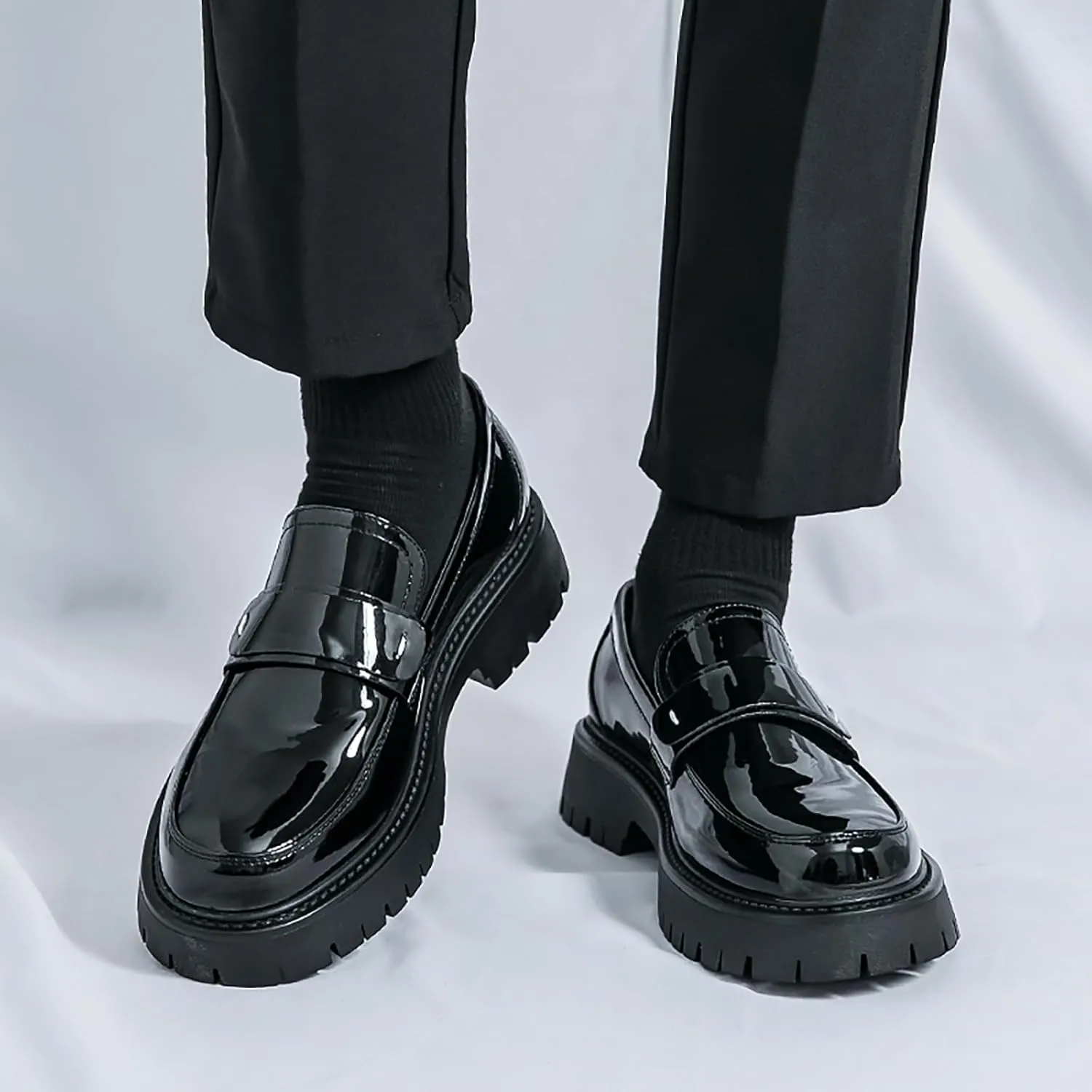 Men's Patent Leather Platform Penny Loafers Fashion Round Toe Slip-On Lug Sole Dress Shoes for Business Work Daily Wear