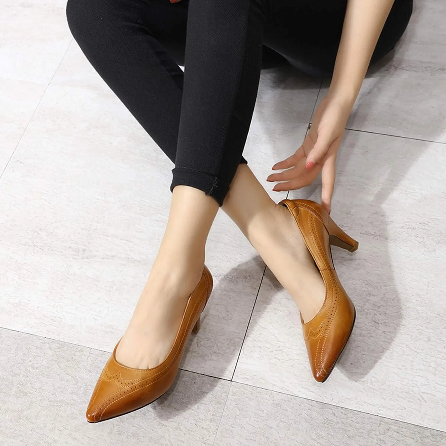 Mona flying Womens Leather Comfortable Pointed Toe Pumps 7cm High Heels Dressy Casual Office Work Shoes for Ladies