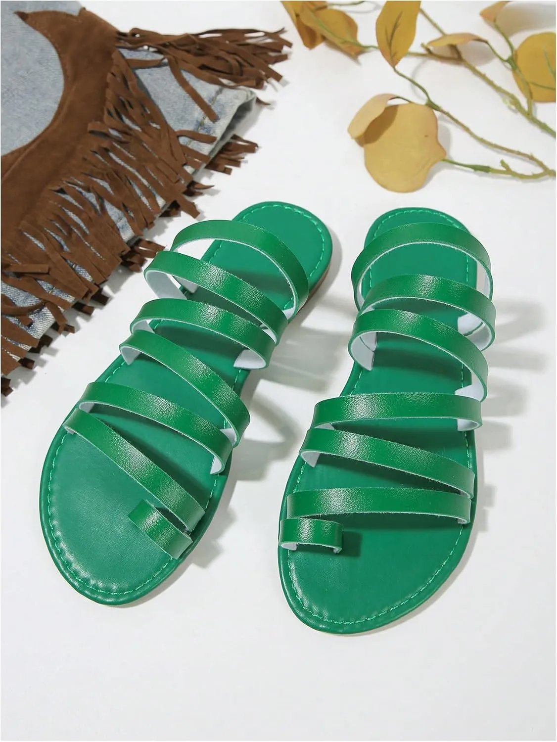 OYOANGLE Women's Metallic PU Leather Toe Post Flat Sandals Open Toe Ankle Strap Sandal Comfortable Walking Slides