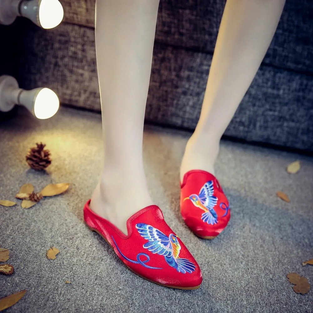 Qhome Women's Chinese Hummingbird Embroidery Pointed-Toe Comfortable Satin Casual Mules Pumps Slippers Shoes