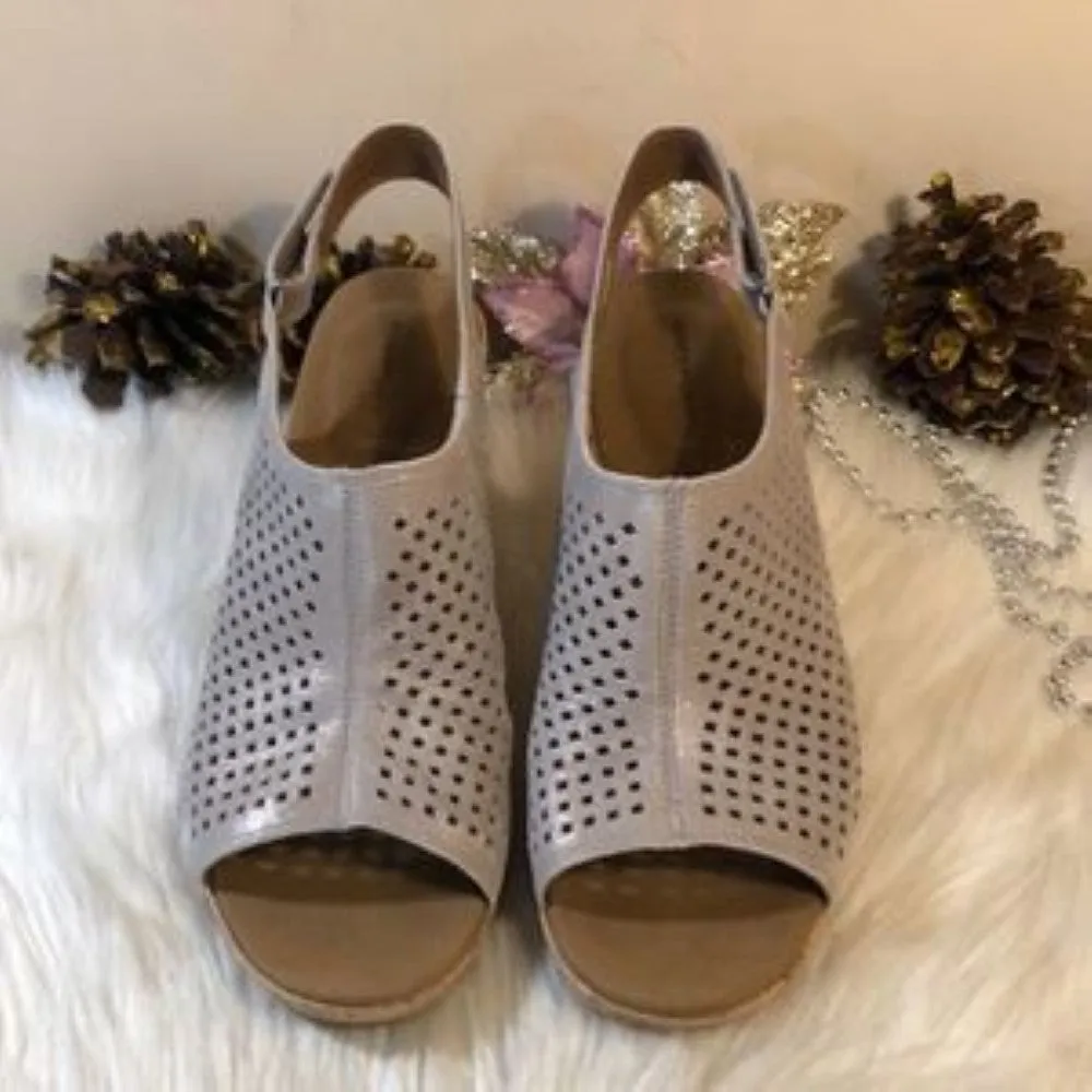 Rockport Women's Briah Perforated Slingback Wedges