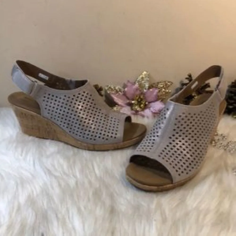 Rockport Women's Briah Perforated Slingback Wedges