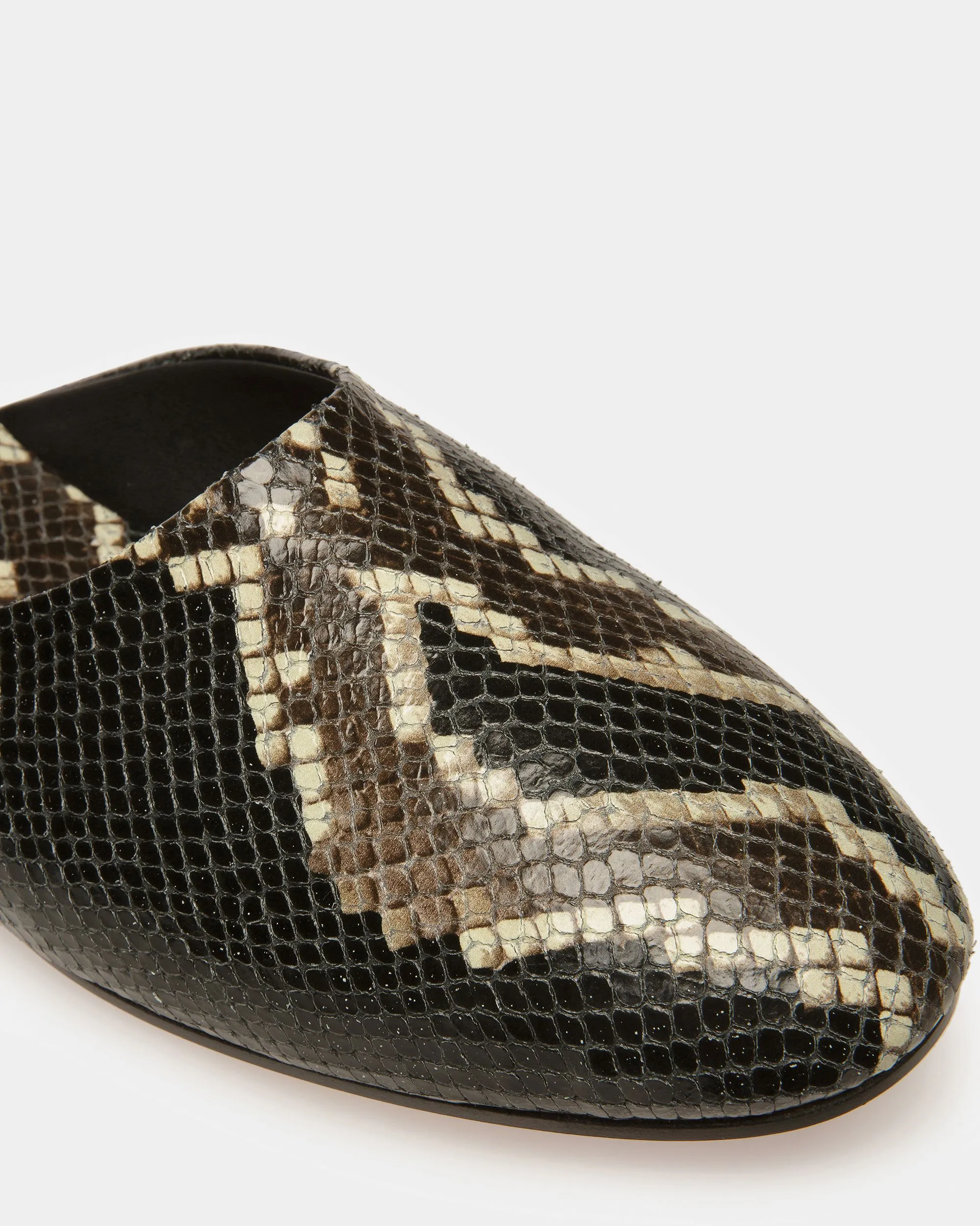 San Fernando Loafers In Python Print