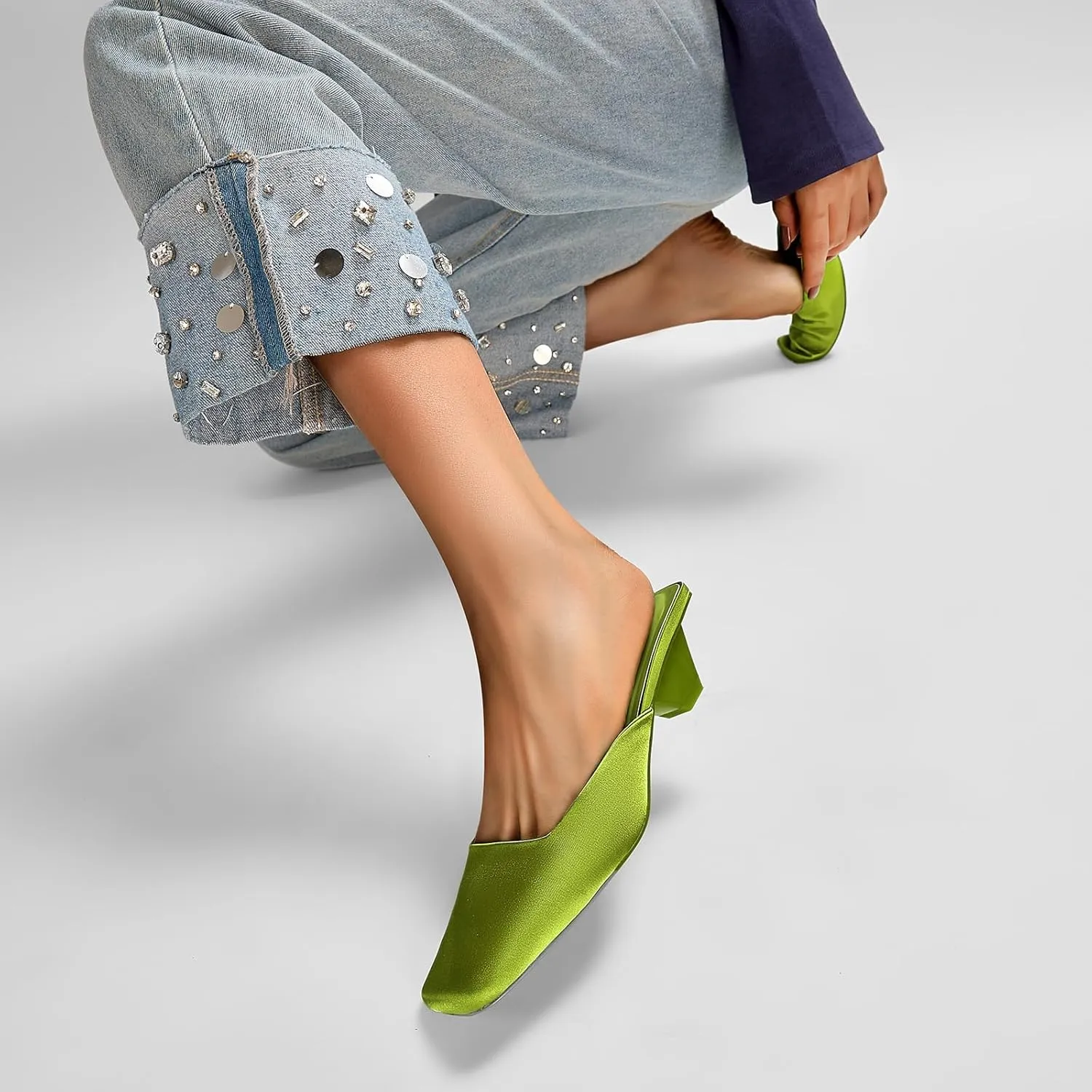 Satin Mid-low Heels Muller Sandals for Women, Closed Square Toe Kitten Heels Slip On Mules for Wedding Party Dance Dressy Casual Summer Pumps