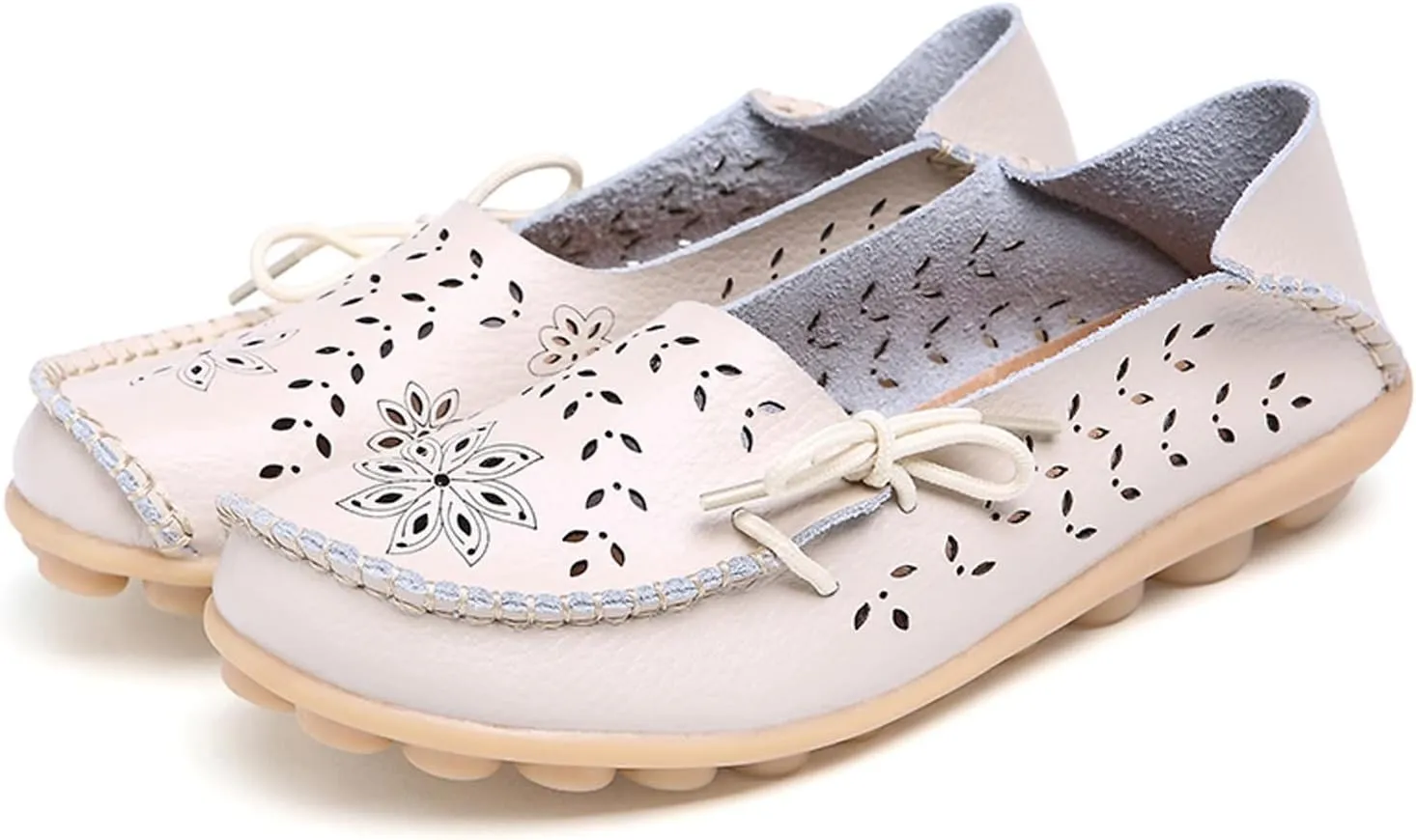 Solaud Women's Driving Moccasins Loafers Casual Round Toe Soft Comfortable Leather Loafers Breathable Slip On Walking Shoes