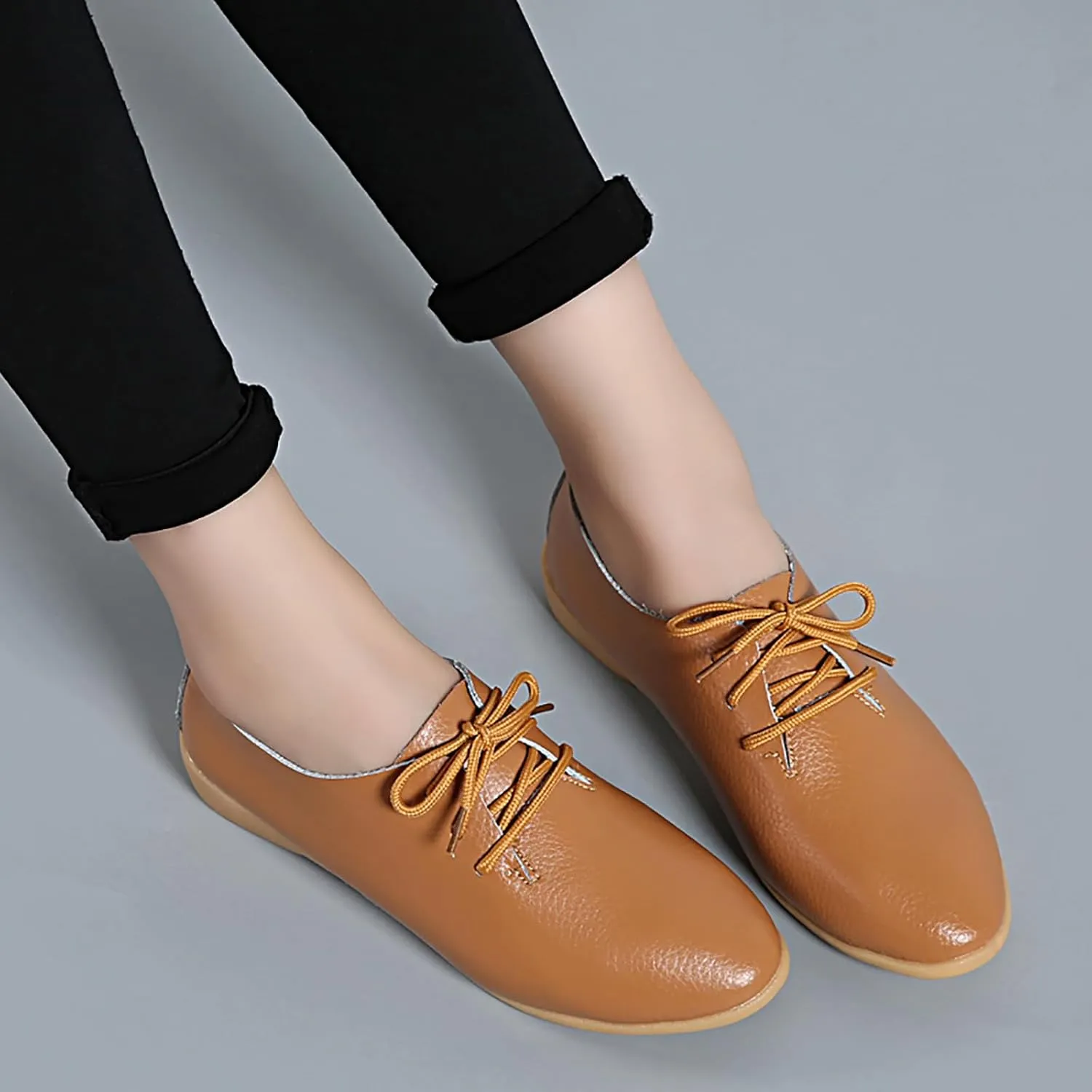 Sunporx Women's Comfortable Loafers Driving Moccasins Shoe Slip on Pointed Toe Flats Casual Comfortable Office Work Business Shoes Breathable Walking