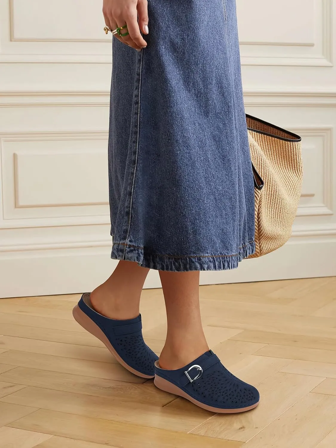TEMOFON Womens Clogs Slip on Mules: Closed Toe Sandals Women - Summer Wedge Comfortable Shoes