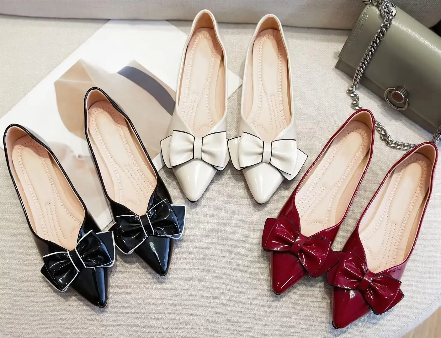 TN TANGNEST Womens Christmas Flat Shoes Snowflake Bell Bowknot Flats Fashion Pointed Toe Comfortable Slip On Flats