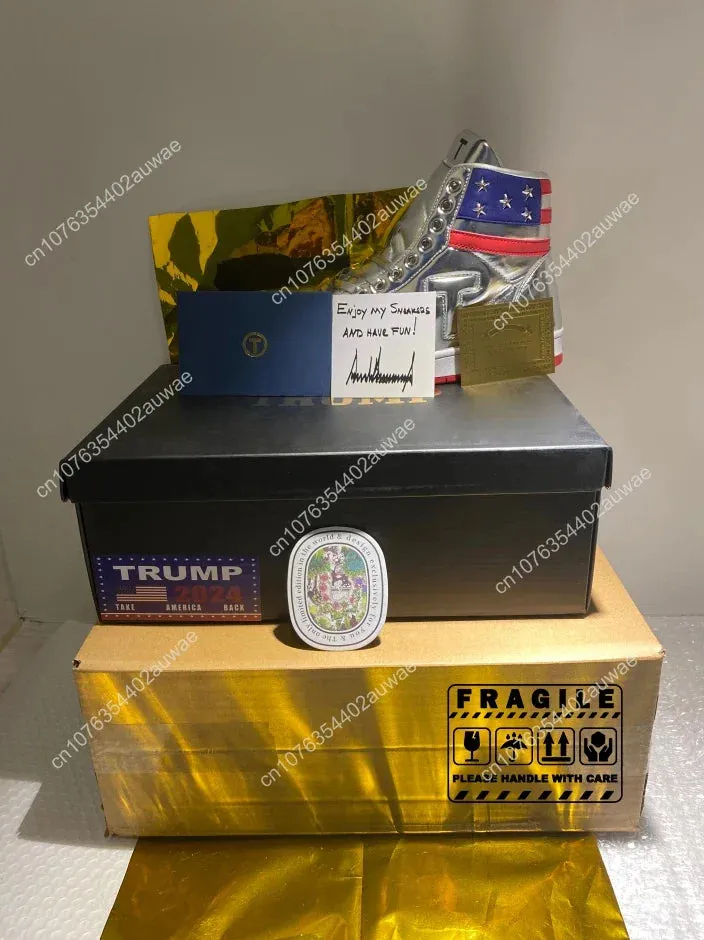 Trump NEVER SURRENDER Gold Mens 2024 MAGA Streetwear Sneakers