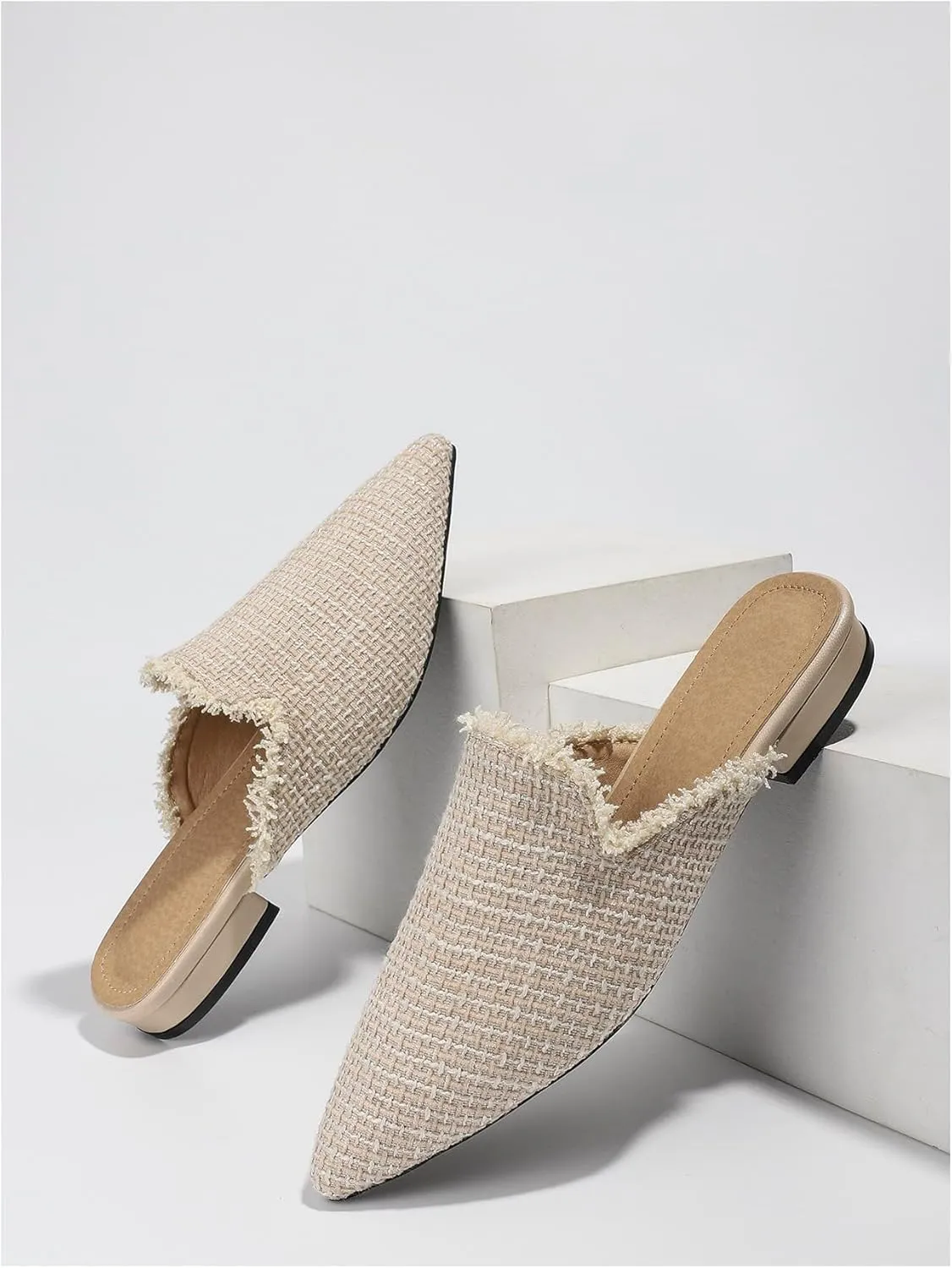 Verdusa Women's Mules Flat Shoes Closed Pointed Toe Backless Loafer Shoes