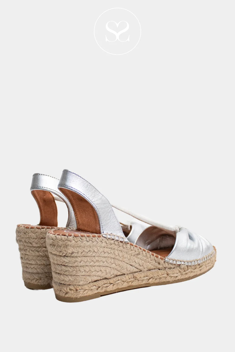 VIGUERA 1909 SILVER LEATHER SLINGBACK WEDGES