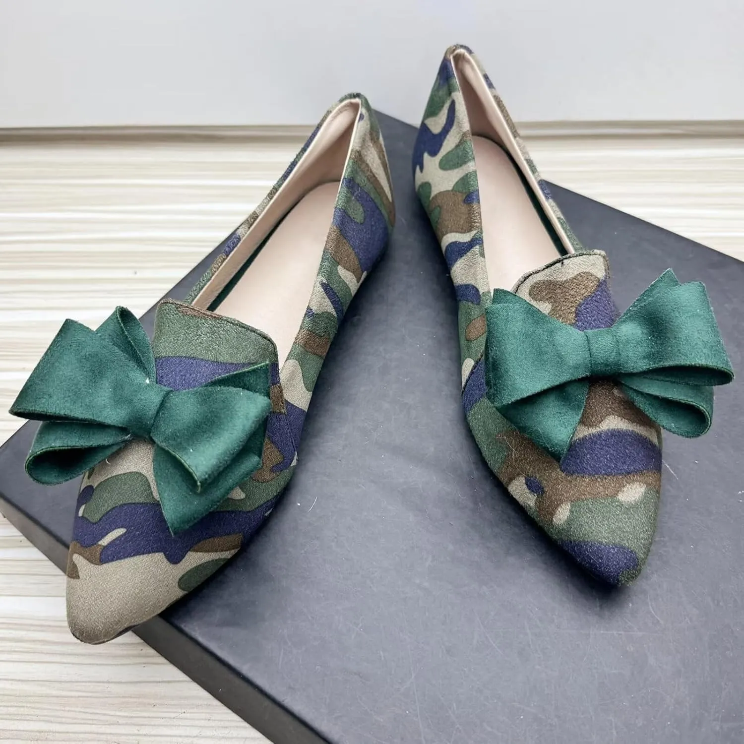WENJIAZHIZHI Women's Pointed Toe Suede Bow Loafers Comfortable Ballet Flats Soft Office Lady Shoes Low-Heel Walking Slip-ons