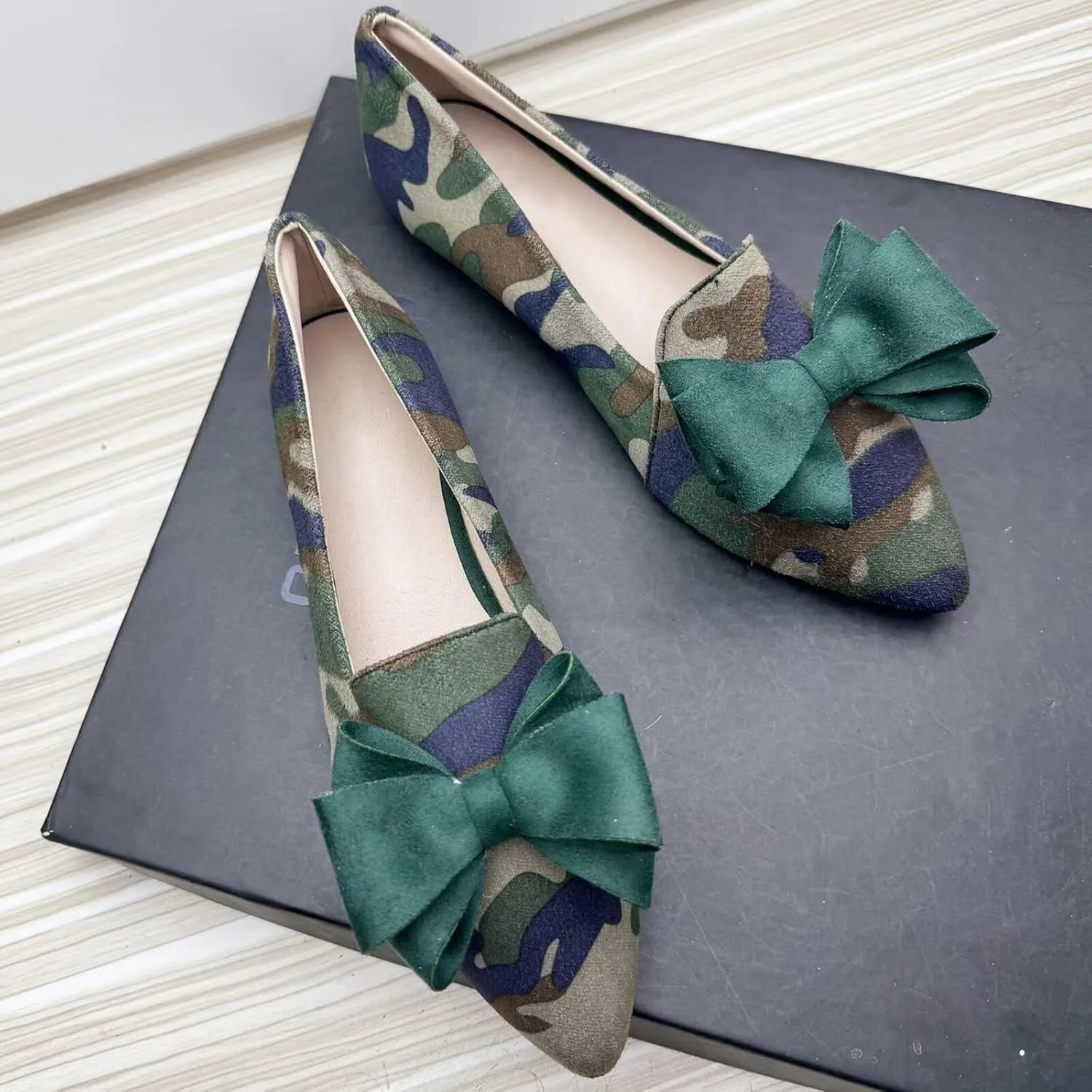 WENJIAZHIZHI Women's Pointed Toe Suede Bow Loafers Comfortable Ballet Flats Soft Office Lady Shoes Low-Heel Walking Slip-ons