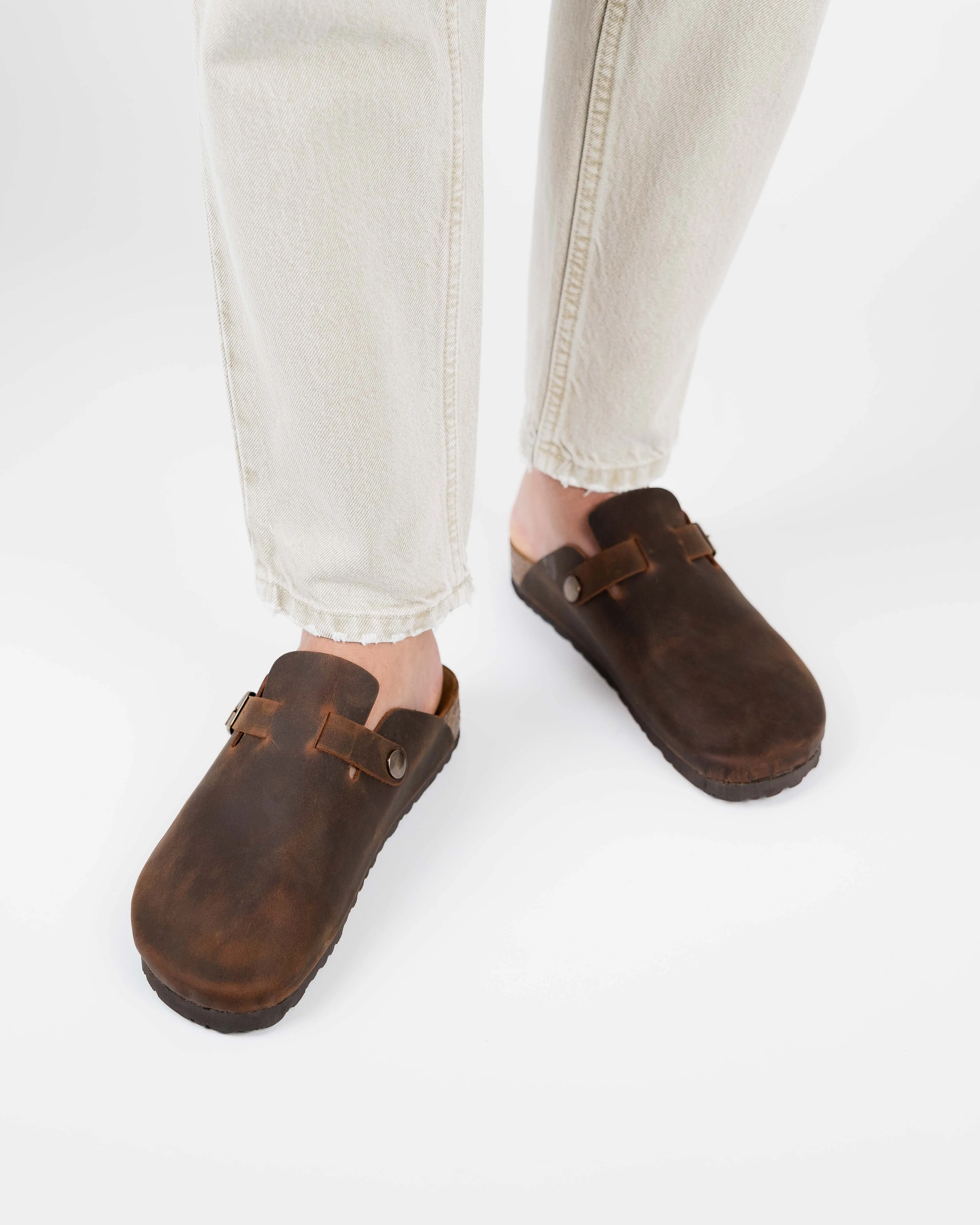 Wide Mules Aged Brown Leather