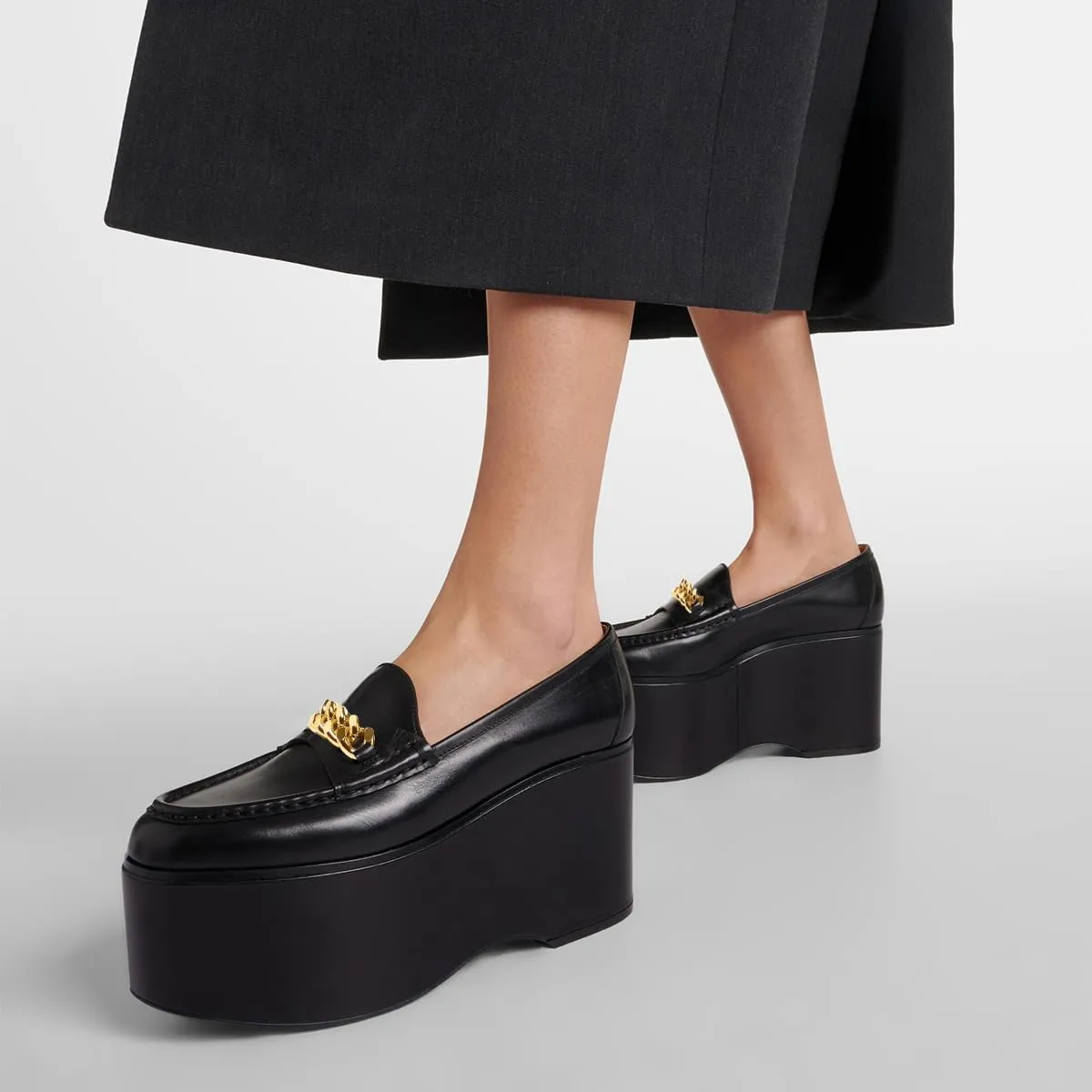 Women Chic Round Toe Chain Decoration Thick Sole Platform Loafers Slip on Graceful Party Homecoming Pump Shoes Size 4-16 US