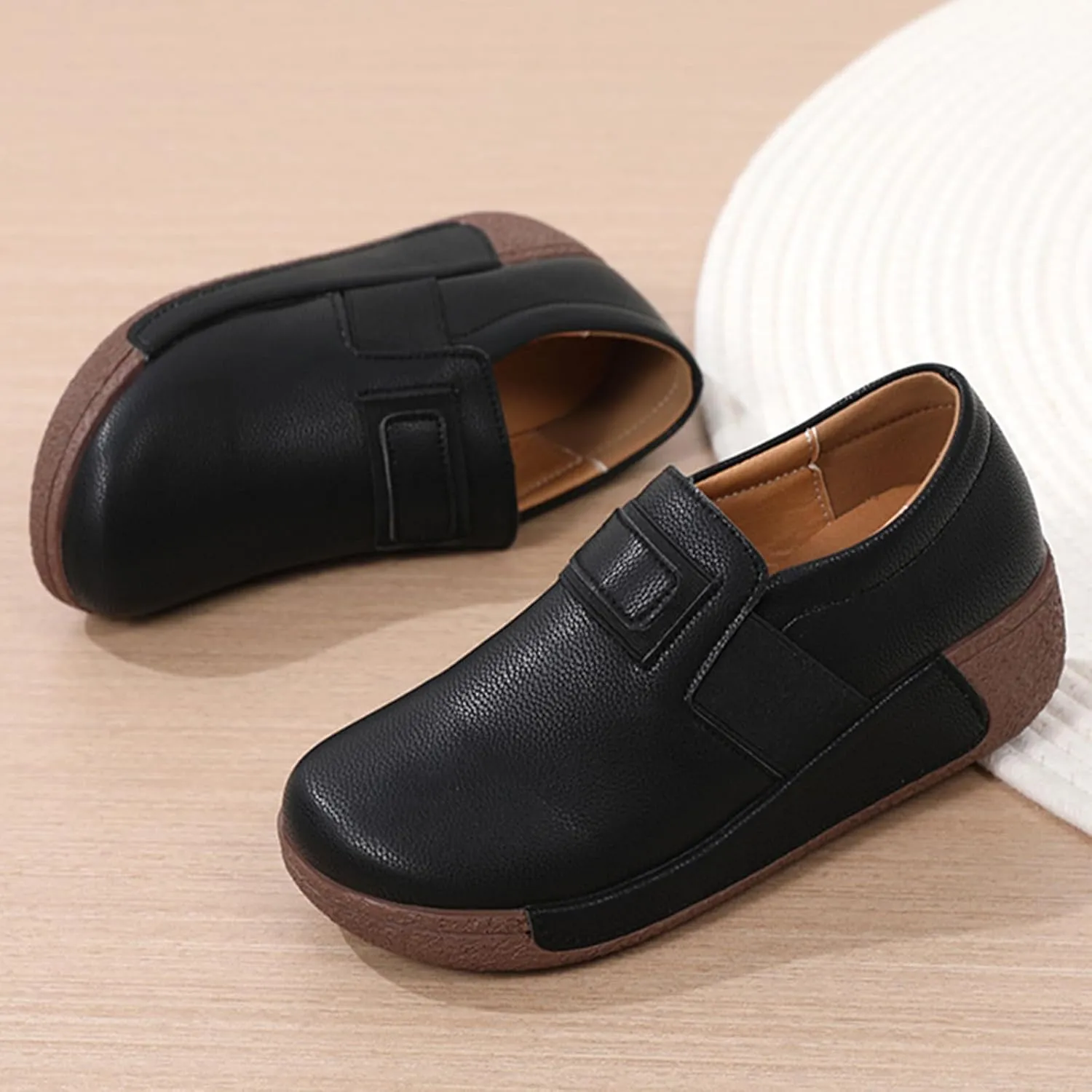 Women's Leather Platform Slip-On Loafers Comfortable Casual Wedge Heel Non-Slip Walking Shoes Work Nurse Shoes