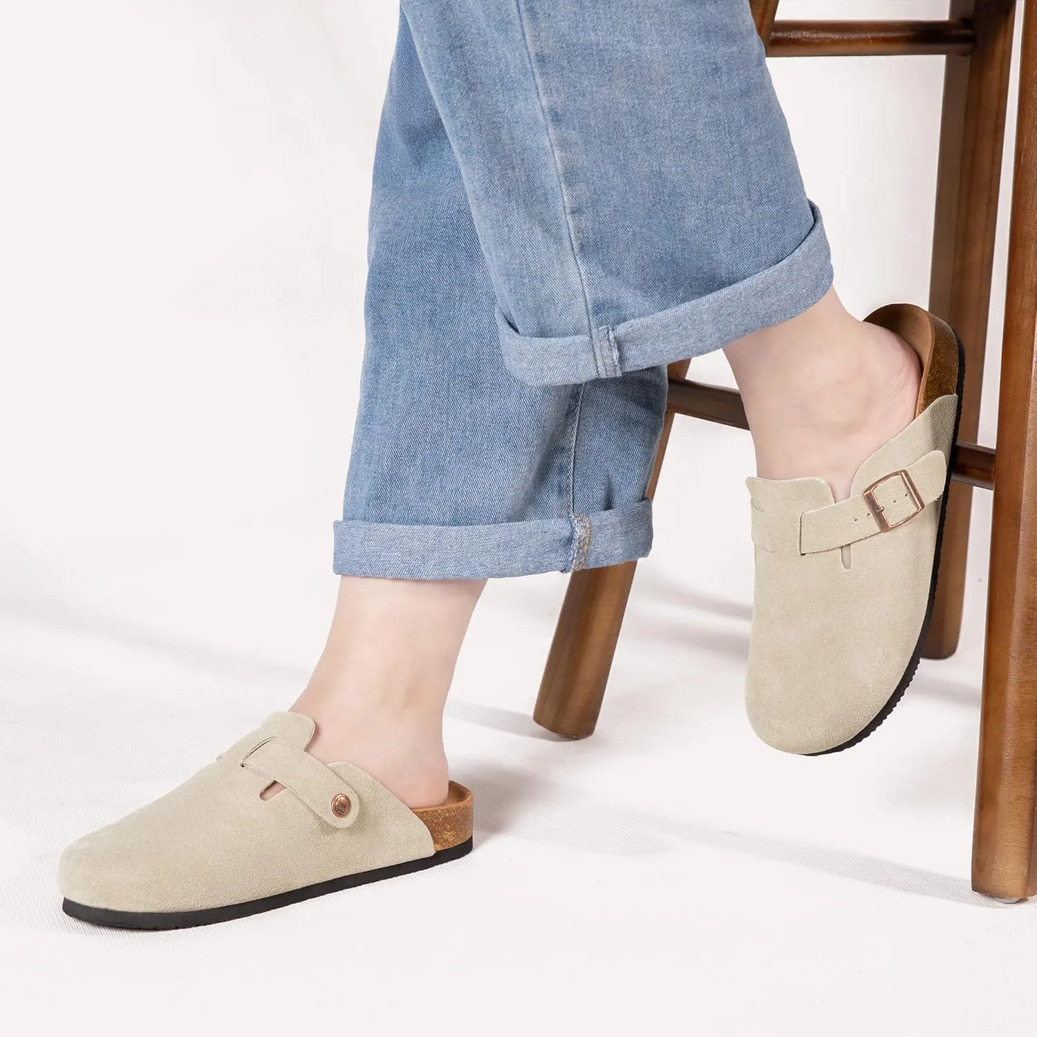 Women's Suede Clogs Men's Slip-On Mules Non-Slip Potato Shoes Arch Support Sandals with Adjustable Buckle for Indoor & Outdoor Use