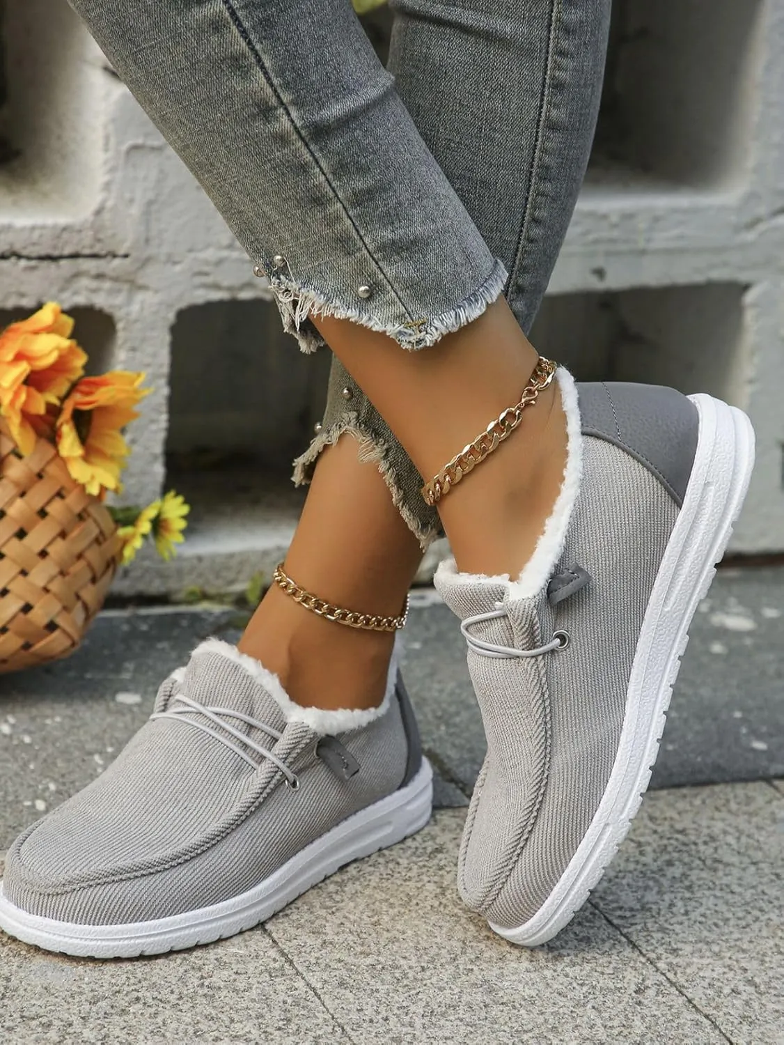 Women's Warm Lace up Loafers Casual Cozy Flat Slip on Wide Width Shoes Non-Slip Lightweight Canvas Driving Walking Shoes