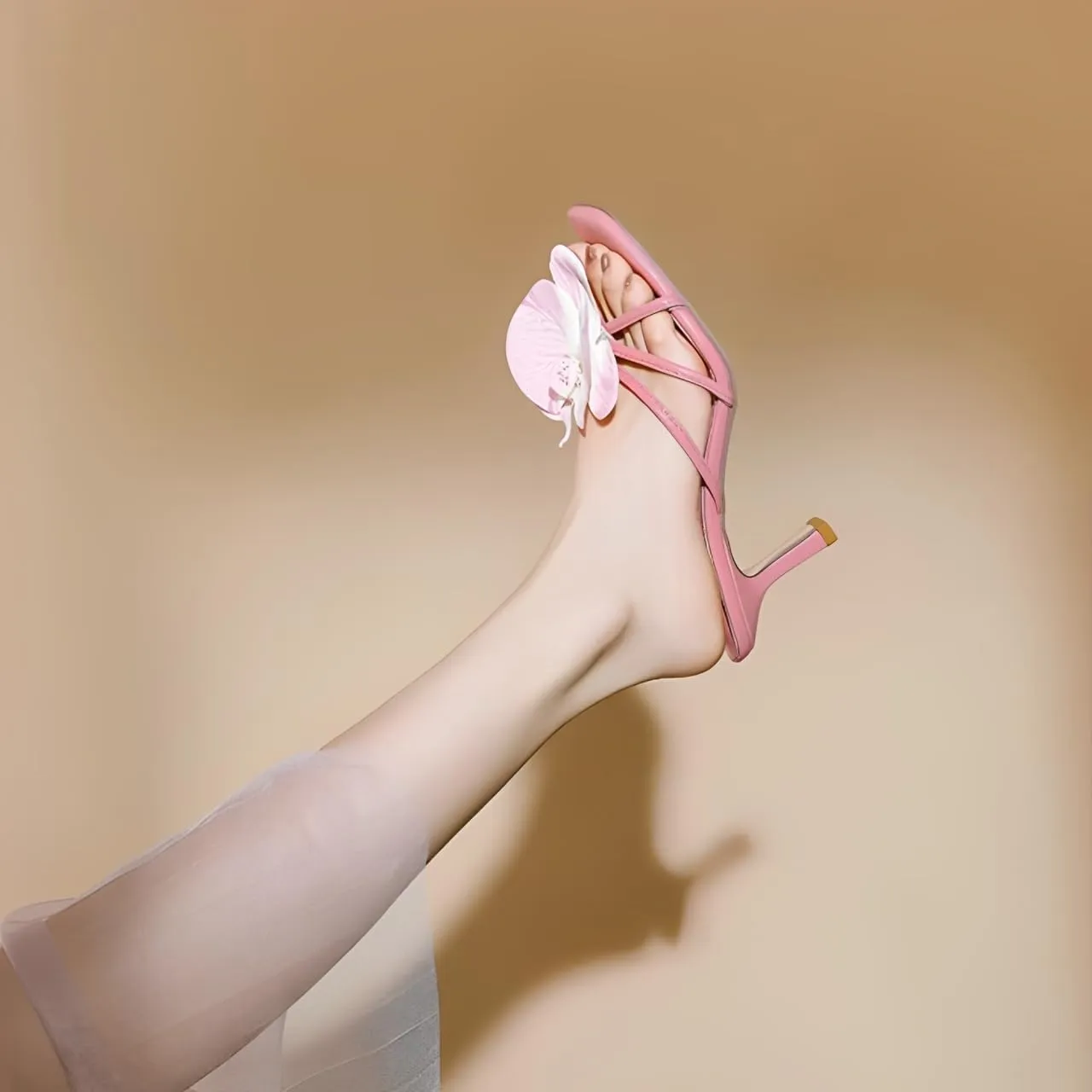 YIYA Women's Flower Mules Kitten Heels Floral Open Square Toe Stiletto Heels Summer Beach Slip On Slides Sandals Shoes
